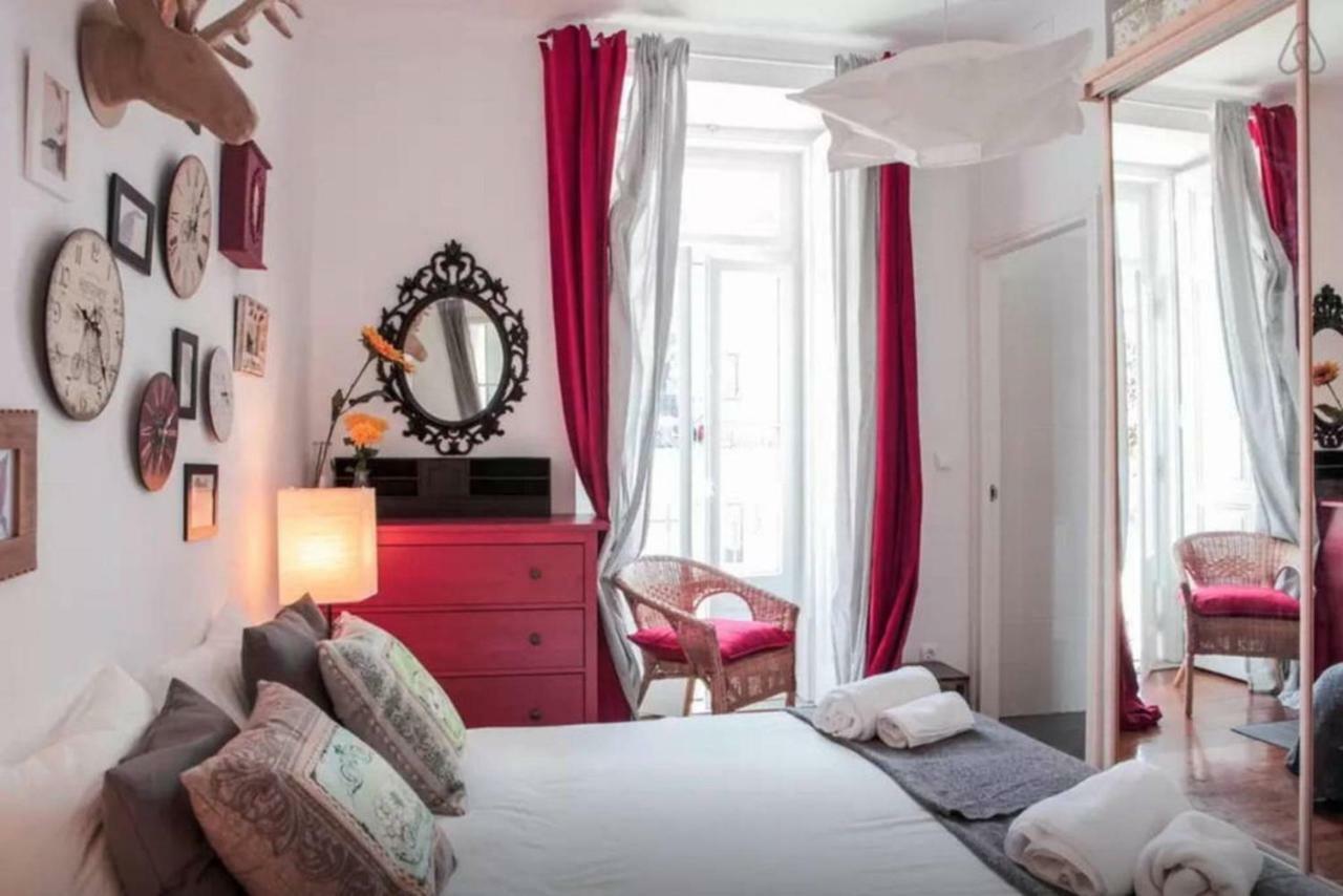 Stylish For Travelers - Bp2 * Lisbon